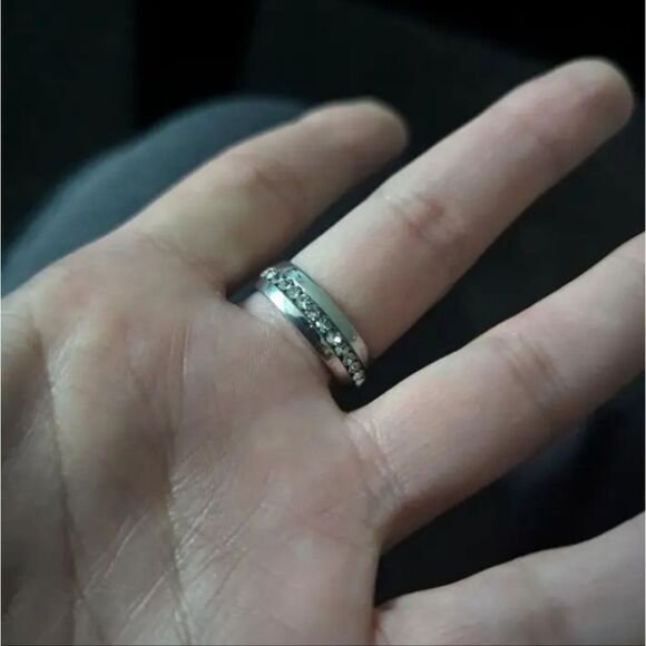 Silvery Crystal Men's Ring sz 10 - Picture 8 of 9